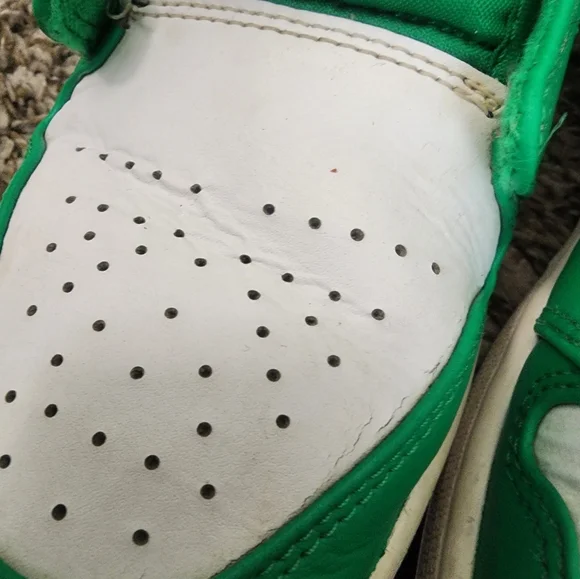 Jordan Retro 1 Green and White Hi Top Sneakers Size 8 - Picture 8 of 12
